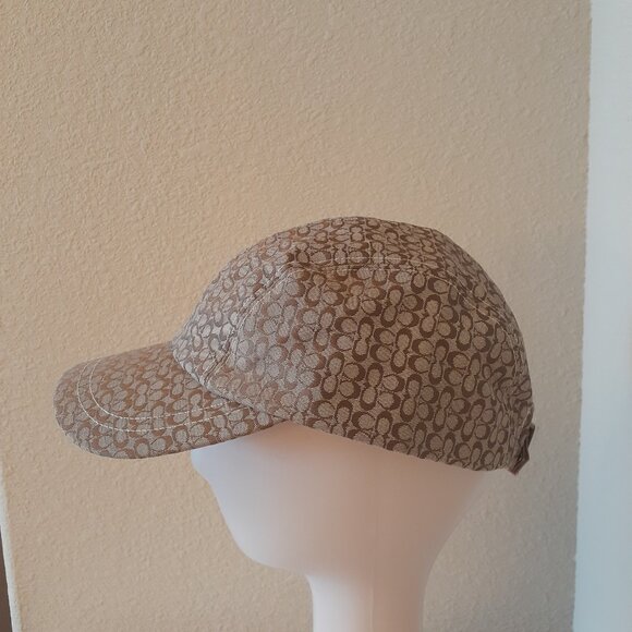 Coach Monogram Cap - Picture 1 of 14